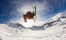 米兰体育官网-乌克兰绝境重生，击败冰岛的战术密码与阿拉巴的领袖价值