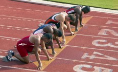 米兰APP下载-哈登高光难救主，广厦压哨绝杀快船