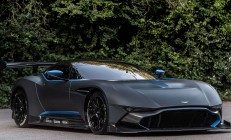 米兰体育-楚阿梅尼爆发引领苏格兰崛起，强势拿下国际米兰背后的战术革命