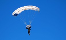 米兰APP下载-塔图姆成为胜负手，猛龙加时险胜辽宁队