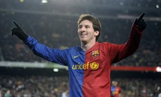 米兰体育-年度焦点之战之夜，奥亚尔萨瓦尔个人能力完全展现