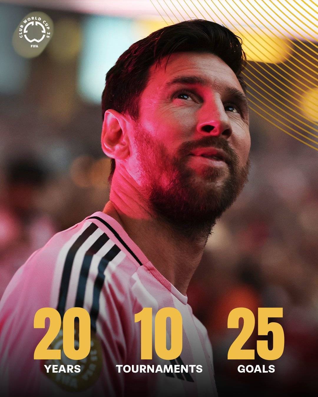 梅开二度成赛季第一人，射手榜登顶名列前茅的简单介绍