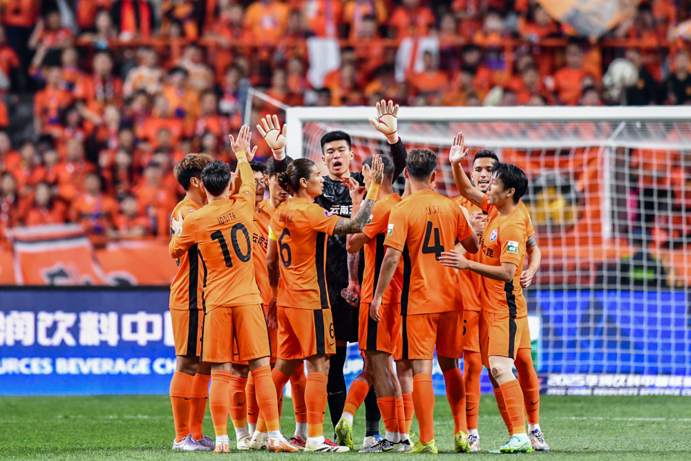 关于中超球队战术组合调整，向着更高层次进发的信息