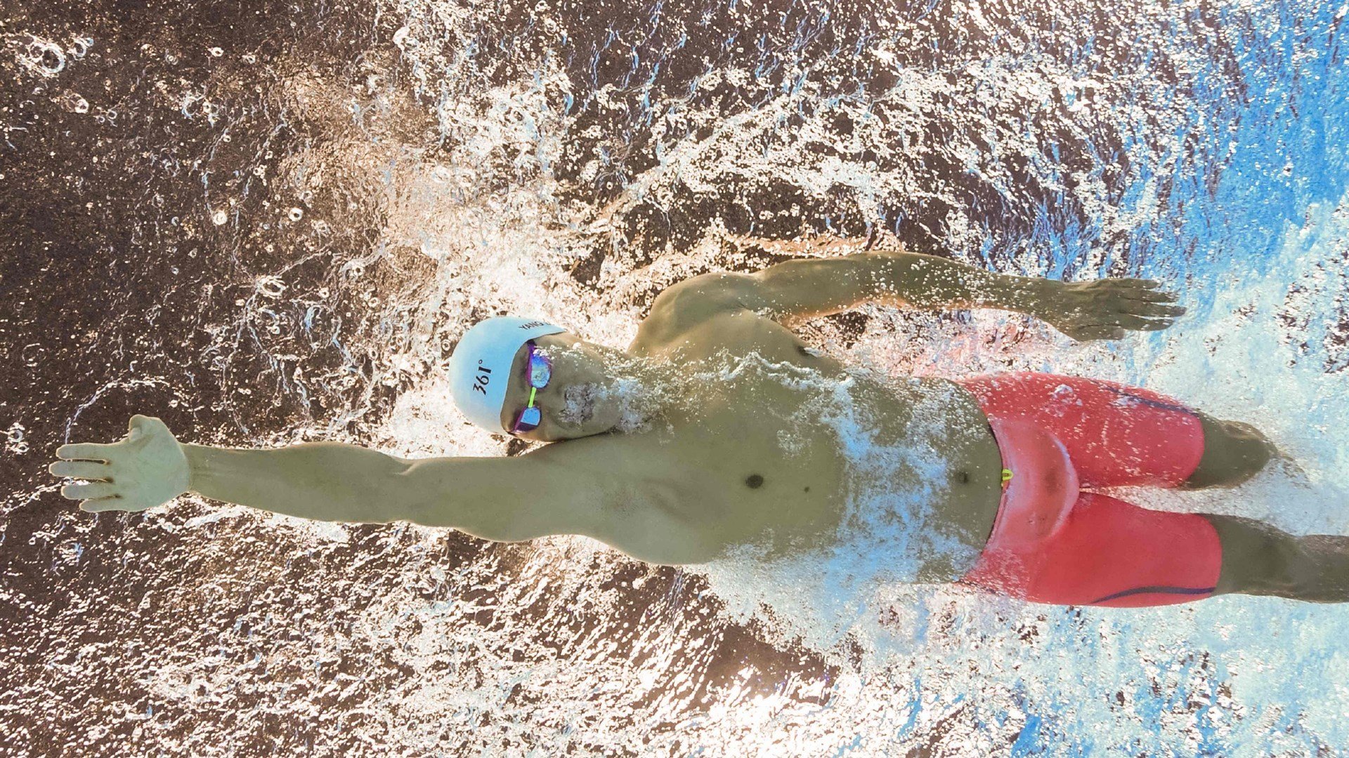 绿茵场上的双面叙事，孙兴慜的自我救赎与葡萄牙的战术碾压