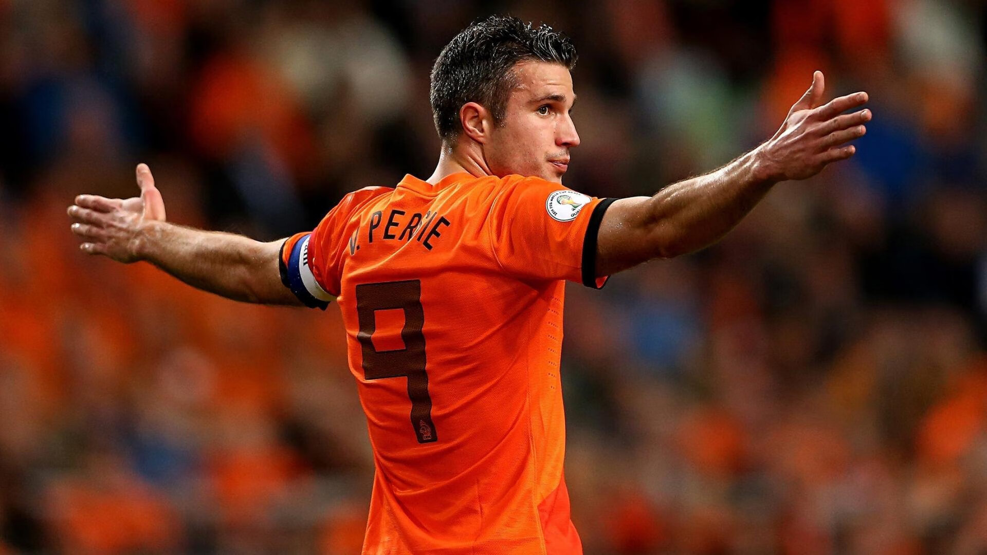 法拉利轻取红牛二队，皮亚斯特里带队取胜，新星崛起与车队策略的完美结合